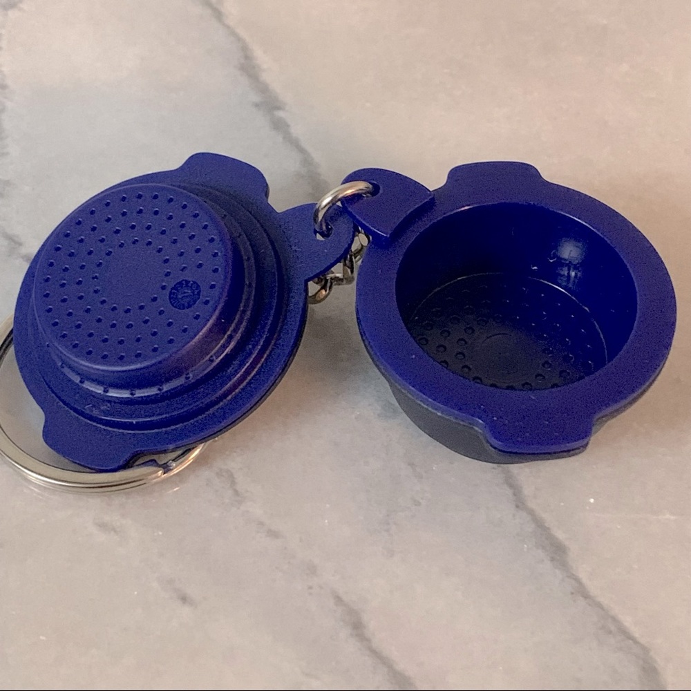 Tupperware Multicooker Keychain New - Picture 3 of 8